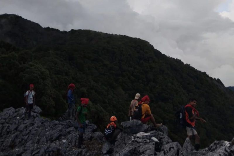Balai TN Manusela perpanjang penutupan pendakian di Gunung Binaiya