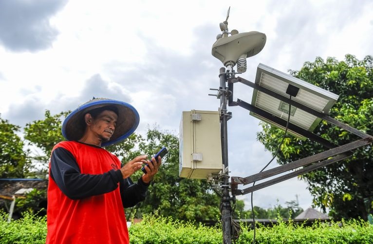 BMKG keluarkan peringatan dini cuaca buruk di Banten BMKG keluarkan peringatan dini cuaca buruk di Banten