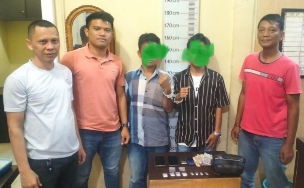 Polsek Padang Tualang amankan dua pengedar narkoba Polsek Padang Tualang amankan dua pengedar narkoba