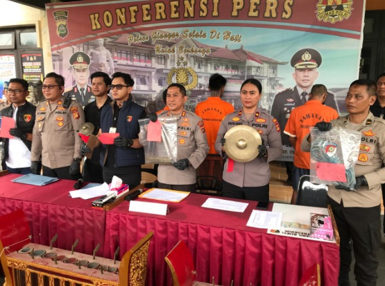 Polres Gianyar Bali ungkap kasus dugaan pencurian gamelan Polres Gianyar Bali ungkap kasus dugaan pencurian gamelan