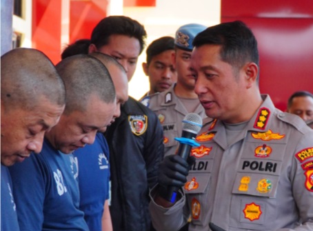 Polresta Bandung tangkap komplotan spesialis pembobol toko antar provinsi Polresta Bandung tangkap komplotan spesialis pembobol toko antar provinsi