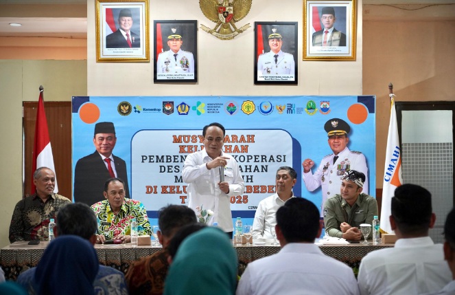 Menkop ungkap tiga hal utama tingkatkan kepercayaan terhadap operasional Kopdes Merah Putih Menkop ungkap tiga hal utama tingkatkan kepercayaan terhadap operasional Kopdes Merah Putih