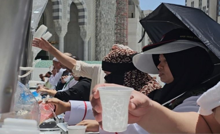 Kemenkes bagikan kiat Jaga kesehatan jamaah antisipasi cuaca Madinah Kemenkes bagikan kiat Jaga kesehatan jamaah antisipasi cuaca Madinah