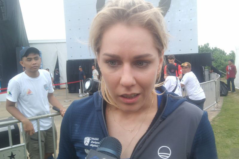 Miroslaw sabet emas Piala Dunia Panjat Tebing 2025 di Bali