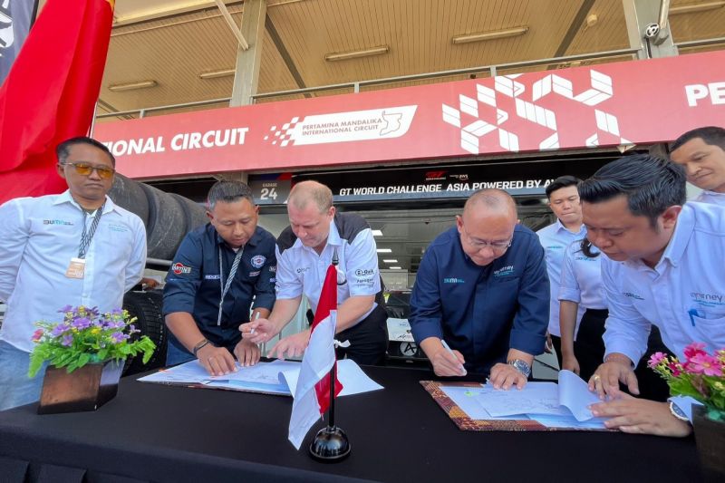 ITDC gandeng investor asing kembangkan sirkuit Mandalika ITDC gandeng investor asing kembangkan sirkuit Mandalika