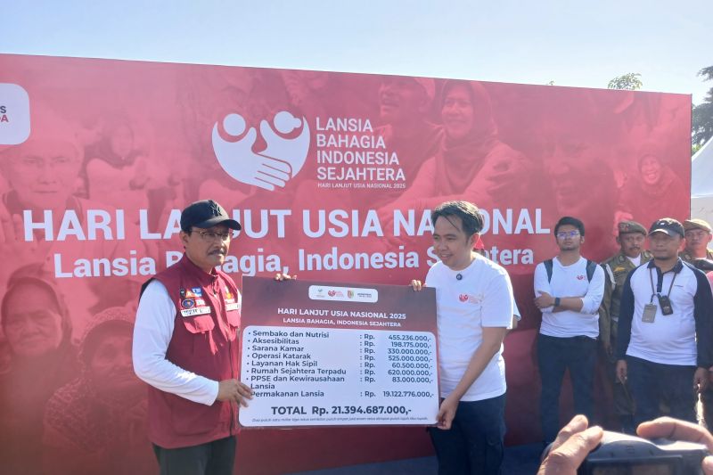 Mensos Gus Ipul sebut negara selalu hadir untuk lansia Mensos Gus Ipul sebut negara selalu hadir untuk lansia