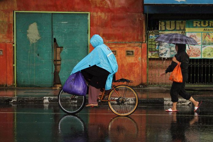 Mayoritas kota besar diperkirakan hujan ringan-berawan hari ini Mayoritas kota besar diperkirakan hujan ringan-berawan hari ini