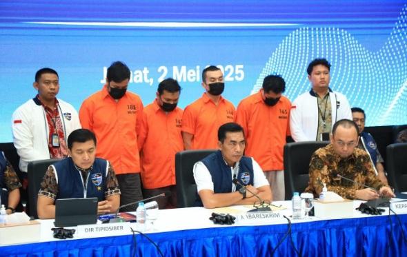 Jaringan judi online internasional dibongkar, polisi amankan Rp75 miliar