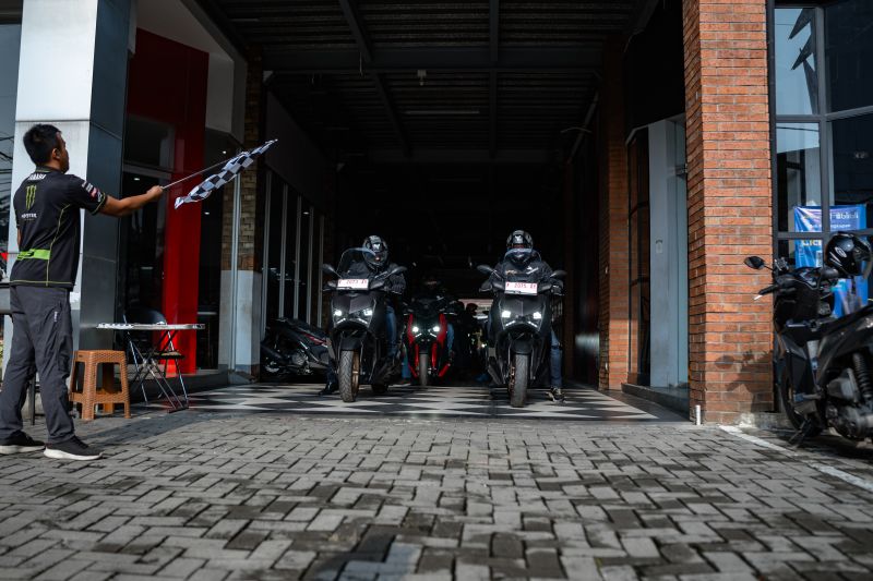Yamaha dan JMC rayakan 1 dekade hadirnya NMAX di Indonesia Yamaha dan JMC rayakan 1 dekade hadirnya NMAX di Indonesia