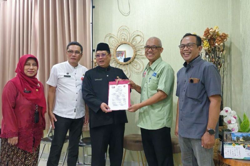 Semarang Zoo berikan tiket murah bagi buruh untuk empat hari