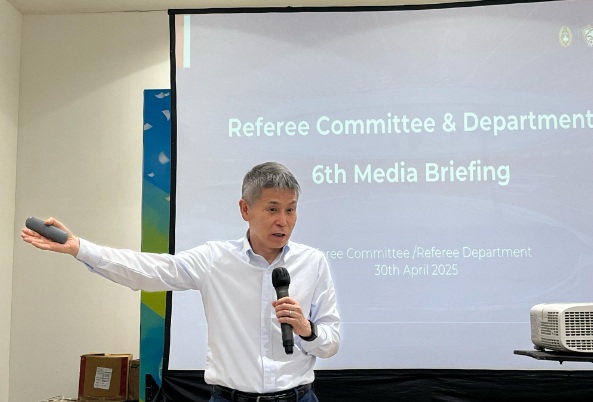 PSSI ingin undang wasit asing secara rutin di Liga 1 musim depan PSSI ingin undang wasit asing secara rutin di Liga 1 musim depan
