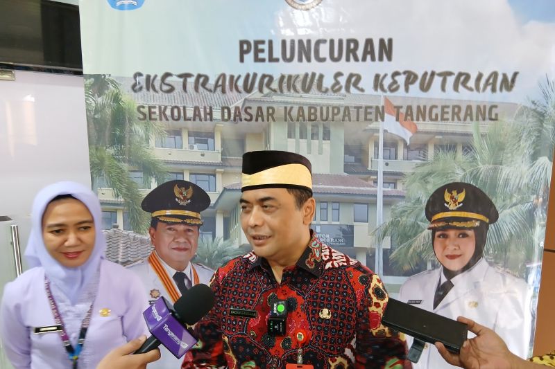 Disdik Tangerang kaji wacana pembinaan siswa SMP di barak militer Disdik Tangerang kaji wacana pembinaan siswa SMP di barak militer