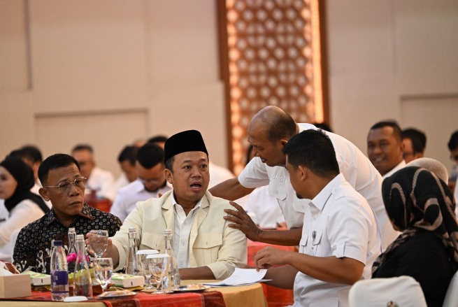 Bersama Menteri ATR/BPN, Bupati Langkat dukung penyelesaian konflik lahan di Sumut Bersama Menteri ATR/BPN, Bupati Langkat dukung penyelesaian konflik lahan di Sumut