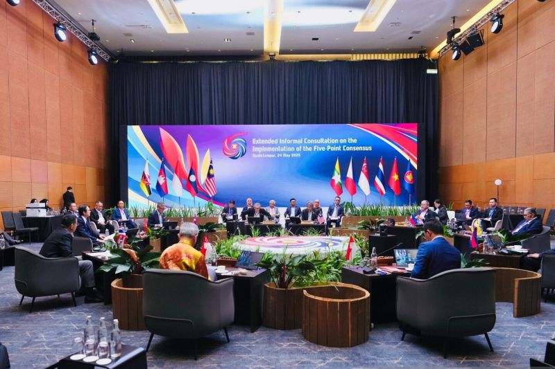 Menlu Sugiono tegaskan penyelesaian krisis Myanmar secara damai Menlu Sugiono tegaskan penyelesaian krisis Myanmar secara damai