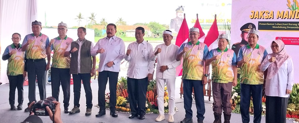 Jaksa Agung optimalkan lahan rampasan negara untuk swasembada pangan Nasional Jaksa Agung optimalkan lahan rampasan negara untuk swasembada pangan Nasional