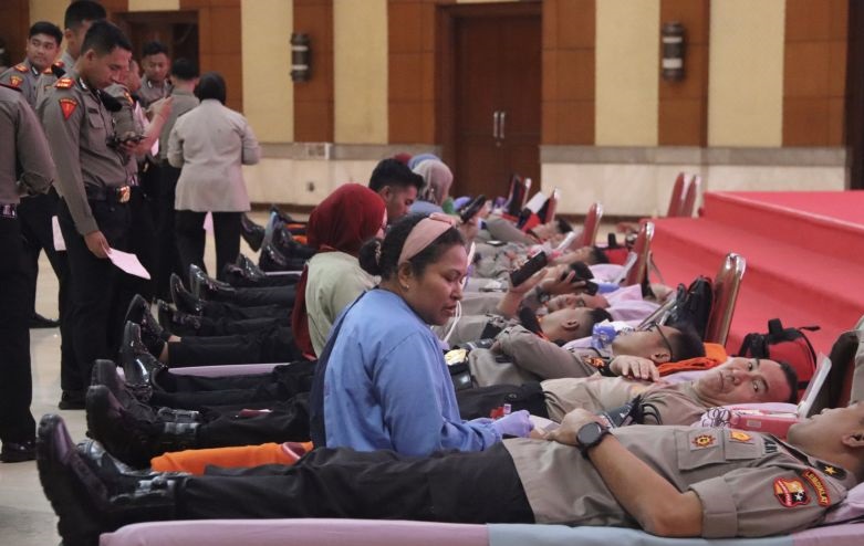 STIK Lemdiklat Polri gelar kegiatan donor darah STIK Lemdiklat Polri gelar kegiatan donor darah