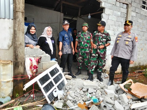 Tim Kemensos terjun, kirim bantuan untuk korban gempa Bengkulu