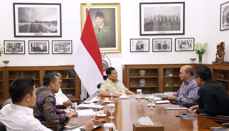 Presiden minta proyek hilirisasi segera dilakukan groundbreaking Presiden minta proyek hilirisasi segera dilakukan groundbreaking