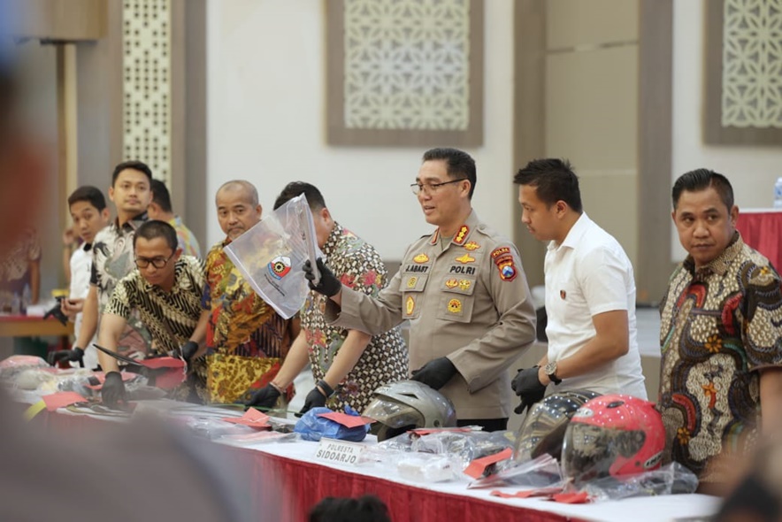 Polda Jatim amankan 2.307 tersangka dalam Operasi Pekat Semeru II Polda Jatim amankan 2.307 tersangka dalam Operasi Pekat Semeru II