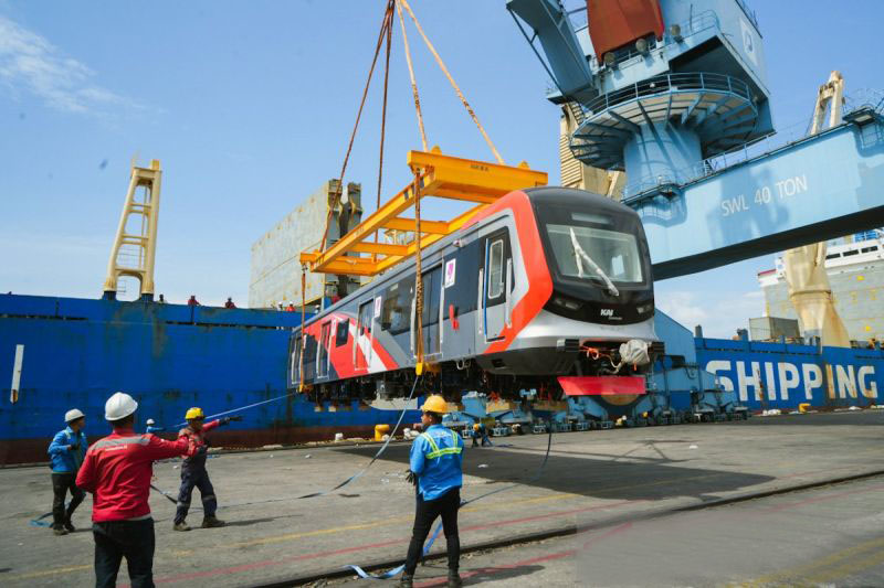 KAI Commuter segera mengoperasikan 96 unit kereta baru