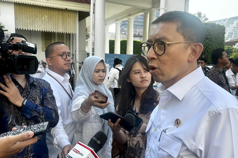 Fadli Zon target penulisan sejarah Indonesia rampung saat HUT Ke-80 RI Fadli Zon target penulisan sejarah Indonesia rampung saat HUT Ke-80 RI