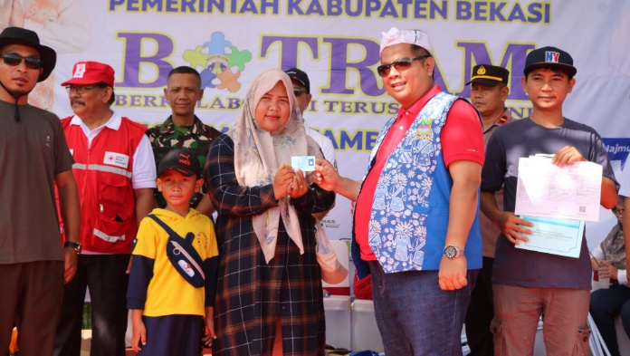 OTRAM Tambun Utara jadi rujukan nasional, Camat: Berikan layanan digital kependudukan OTRAM Tambun Utara jadi rujukan nasional, Camat: Berikan layanan digital kependudukan