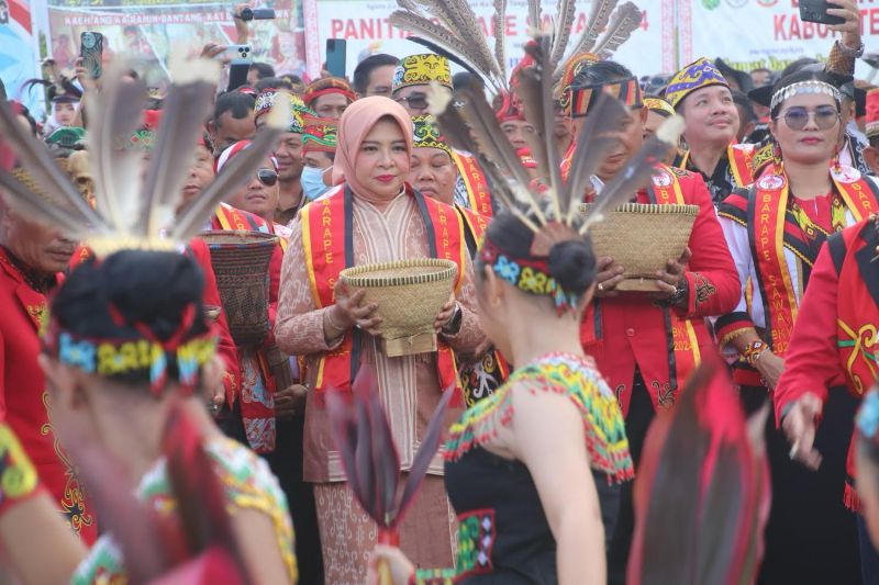 Kabupaten Bengkayang tuan rumah Anugerah Pesona Indonesia 2025 Kabupaten Bengkayang tuan rumah Anugerah Pesona Indonesia 2025