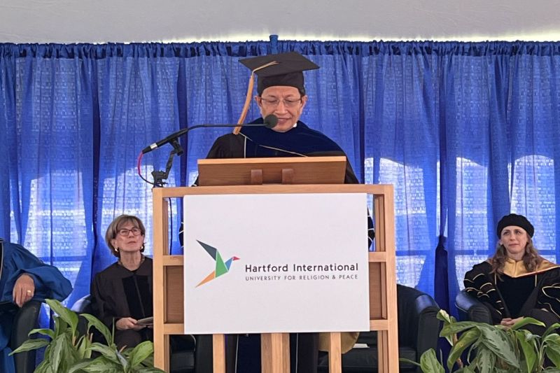 Menag terima gelar Doctor of Divinity dari Hartford University Menag terima gelar Doctor of Divinity dari Hartford University