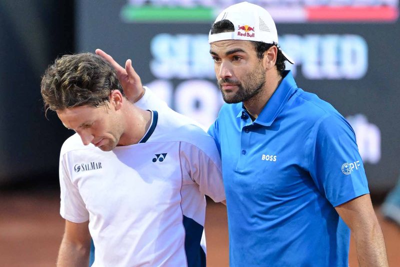 Berrettini mundur, Ruud melaju ke 16 besar di Roma Berrettini mundur, Ruud melaju ke 16 besar di Roma