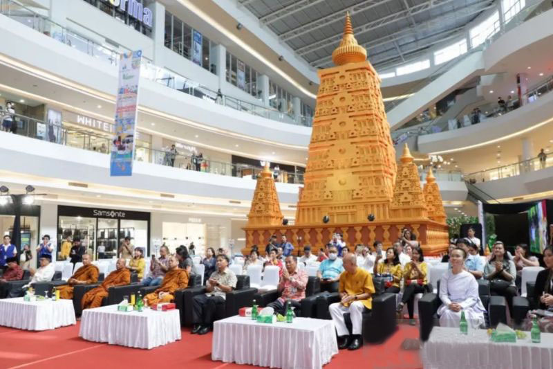 Miniatur Mahabodhi Temple di Samarinda raih rekor MURI
