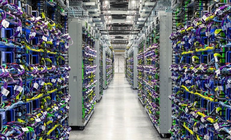 Google Cloud perluas kapasitas pusat data AI di Jakarta Google Cloud perluas kapasitas pusat data AI di Jakarta