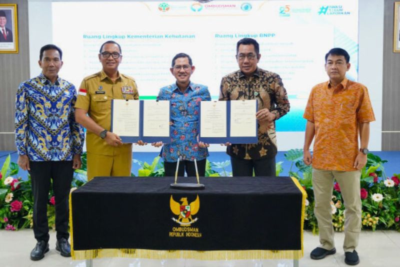 Ombudsman teken MoU dengan Kemenhut dan BNPP tingkatkan layanan publik Ombudsman teken MoU dengan Kemenhut dan BNPP tingkatkan layanan publik