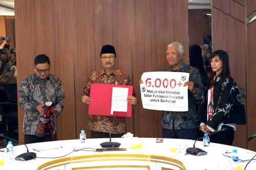 Mensos temui wakil pengunjuk rasa Gelar Pahlawan Soeharto