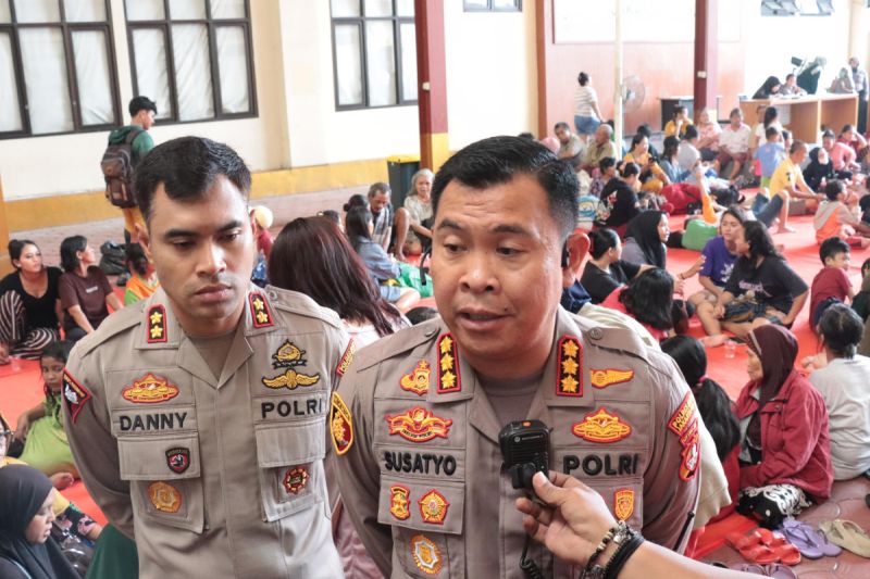 Polisi pastikan pengamanan unjuk rasa ojol dilaksanakan secara humanis Polisi pastikan pengamanan unjuk rasa ojol dilaksanakan secara humanis