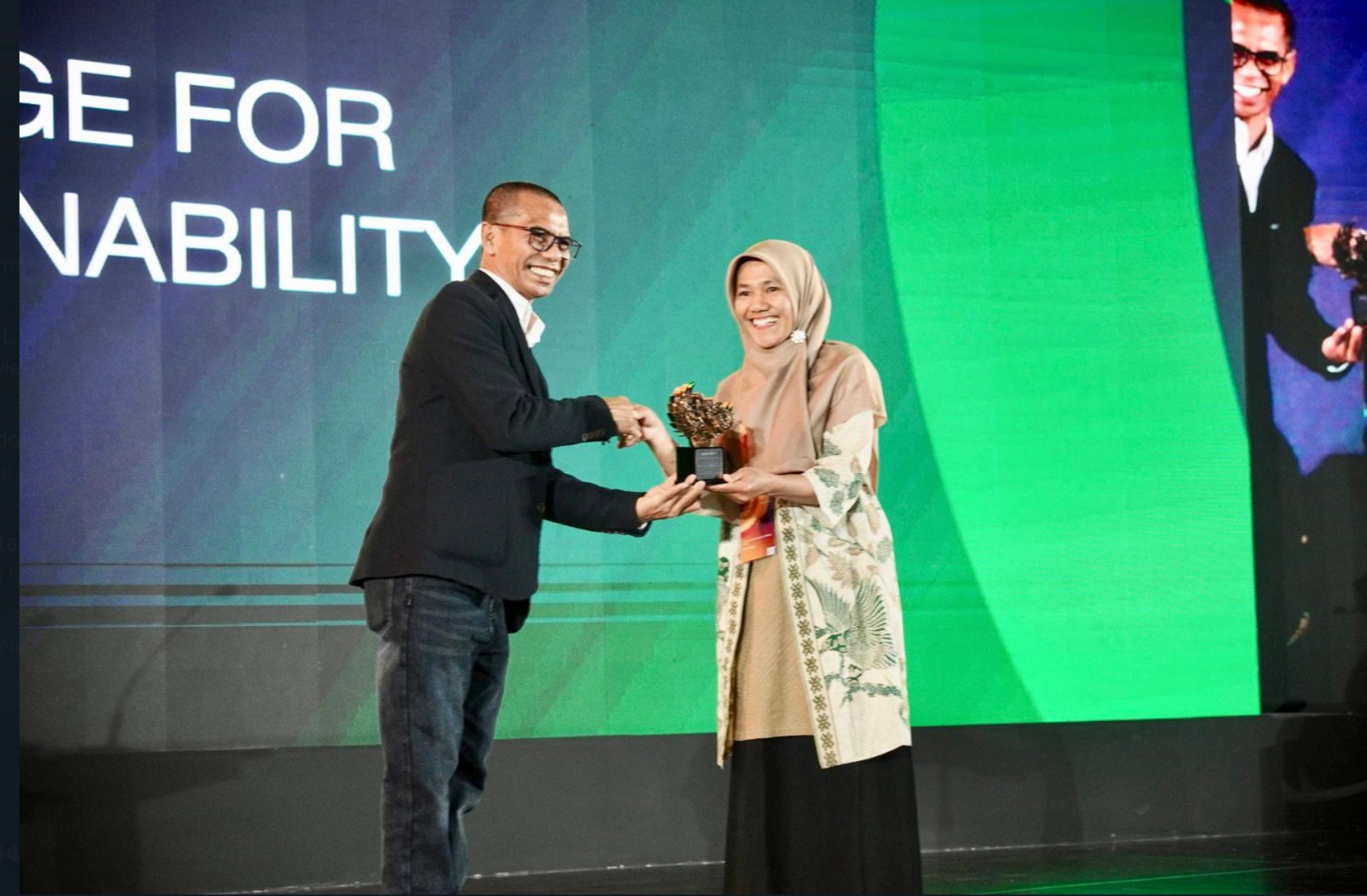 PNM Mekaar raih penghargaan Mata Lokal Award 2025, dari usaha ultra mikro ke dampak makro