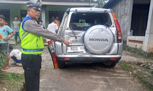 Lakalantas di ruas Jalan Suruh, satu korban meninggal Lakalantas di ruas Jalan Suruh, satu korban meninggal