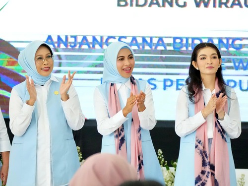 Selvi Gibran-SERUNI berdayakan perempuan warga binaan