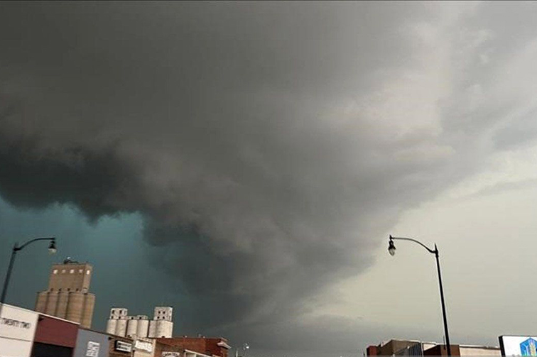 Tornado hantam Missouri dan Kentucky, 21 tewas Tornado hantam Missouri dan Kentucky, 21 tewas