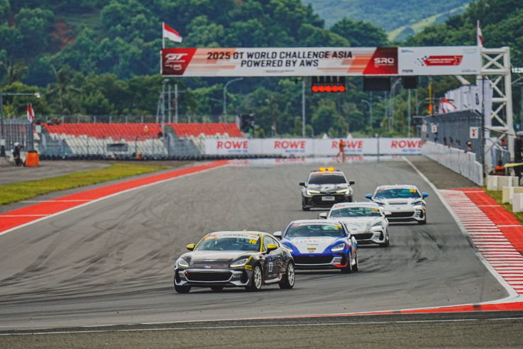 Fitra Eri dari Bumida Racing juarai Race 1 Subaru BRZ Super Series Fitra Eri dari Bumida Racing juarai Race 1 Subaru BRZ Super Series