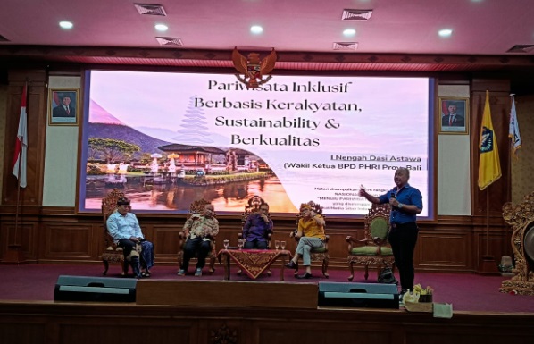 Bali layak dijadikan daerah istimewa pariwisata Bali layak dijadikan daerah istimewa pariwisata