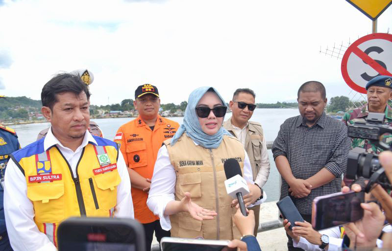 BPJN larang warga singgah beraktivitas di Jembatan Teluk Kendari BPJN larang warga singgah beraktivitas di Jembatan Teluk Kendari