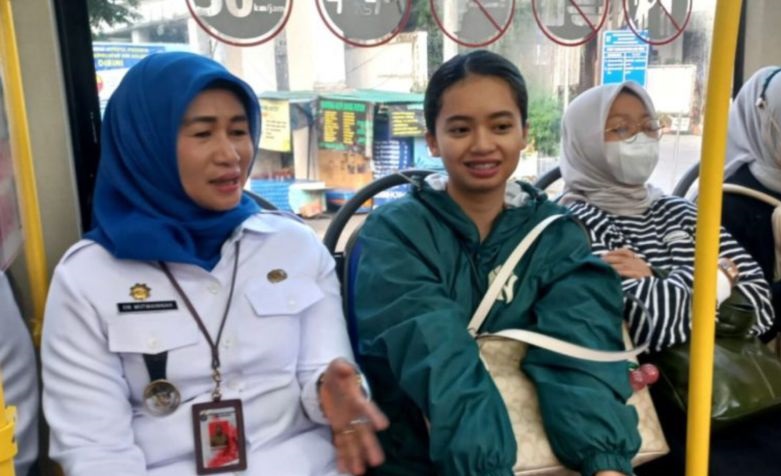 Pemkot Jaktim upayakan penambahan JakLingko di wilayah perbatasan Pemkot Jaktim upayakan penambahan JakLingko di wilayah perbatasan