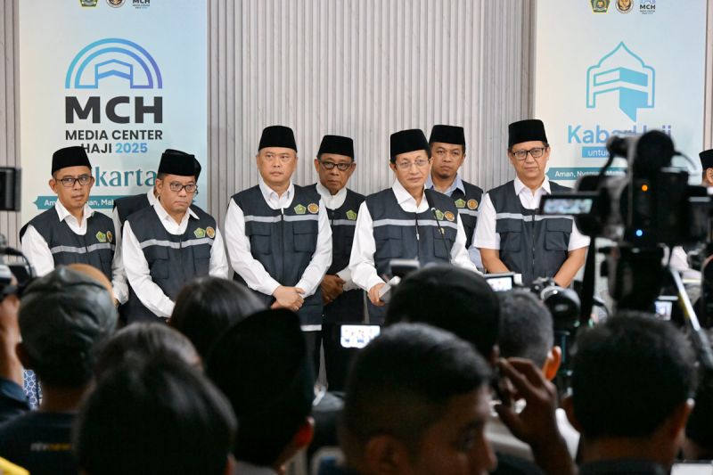 Menhub pastikan kesiapan transportasi jamaah calon haji 2025 Menhub pastikan kesiapan transportasi jamaah calon haji 2025