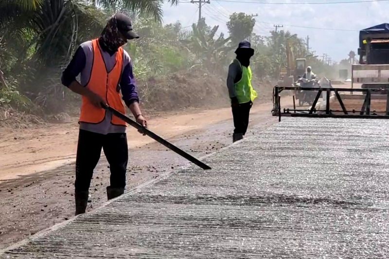 Pemprov Kalteng alokasikan Rp28 miliar perbaiki jalan lingkar Sampit Pemprov Kalteng alokasikan Rp28 miliar perbaiki jalan lingkar Sampit