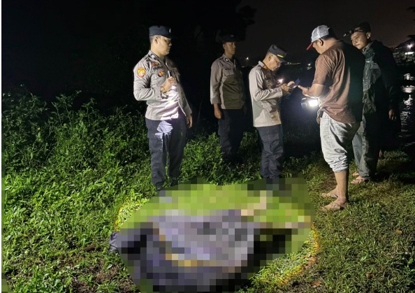 Lansia ditemukan meninggal di tepi Sungai Tengaran Lansia ditemukan meninggal di tepi Sungai Tengaran