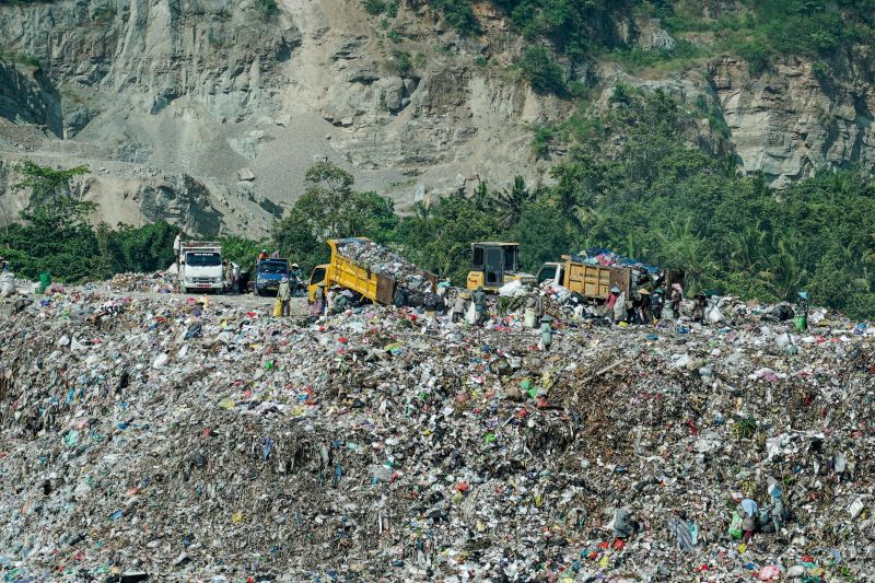 Pemprov NTB manfaatkan sampah untuk menjadi energi terbarukan Pemprov NTB manfaatkan sampah untuk menjadi energi terbarukan