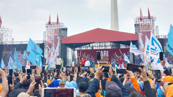 Hari Buruh, Presiden akan bentuk Dewan Kesejahteraan Buruh dan Satgas PHK Hari Buruh, Presiden akan bentuk Dewan Kesejahteraan Buruh dan Satgas PHK
