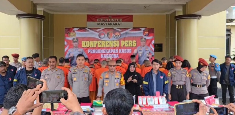 Kelabui petugas bandara, dua wanita simpan sabu di dalam BH dan celana dalam Kelabui petugas bandara, dua wanita simpan sabu di dalam BH dan celana dalam