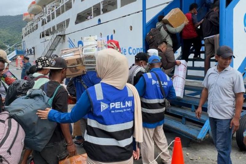 Pelni berharap warga Papua gunakan aplikasi permudah beli tiket Pelni berharap warga Papua gunakan aplikasi permudah beli tiket