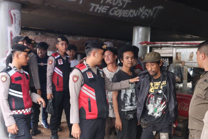 Polres Bogor tangkap 40 pelaku premanisme dalam razia gabungan Polres Bogor tangkap 40 pelaku premanisme dalam razia gabungan